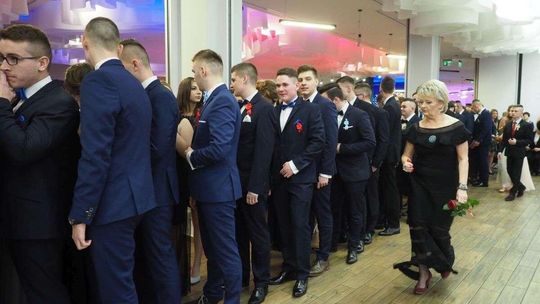 Studniówka 2018: Bal maturzystów PSBiG w hotelu In Between