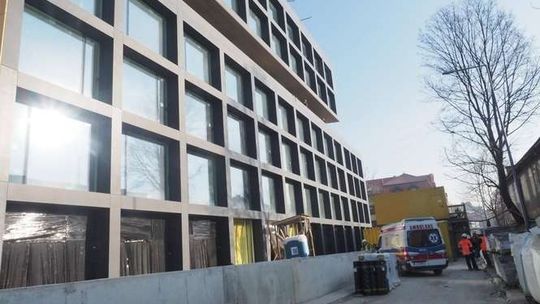 Wypadek podczas budowy biurowca w Lublinie