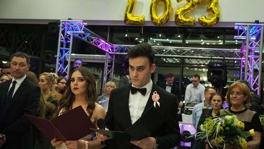 Studniówka 2018: Bal maturzystów XXIII LO w hotelu Luxor