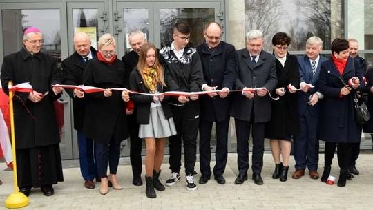 Otwarcie nowej części szkoły w Gołębiu