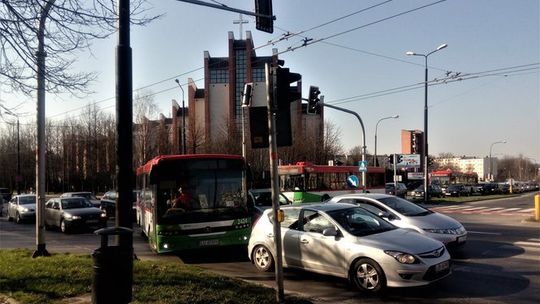 Drogowy paraliż na ul. Krochmalnej i Jana Pawła II