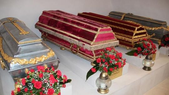 Pogrzeb biskupów w Janowie Podlaskim Pogrzeb biskupów w Janowie Podlaskim