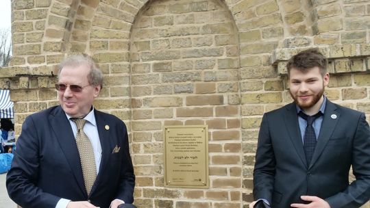 Zabytkowa studnia na dworcu PKS po renowacji