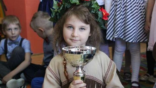 Happy Kids w przedszkolu. Piosenkarskie zmagania z angielskim