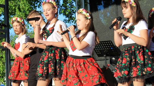 Festyn rodzinny w Gołębiu Festyn rodzinny w Gołębiu