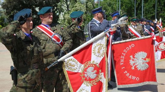 Narodowy Dzień Zwycięstwa. Uroczystość na pl. Litewskim w Lublinie