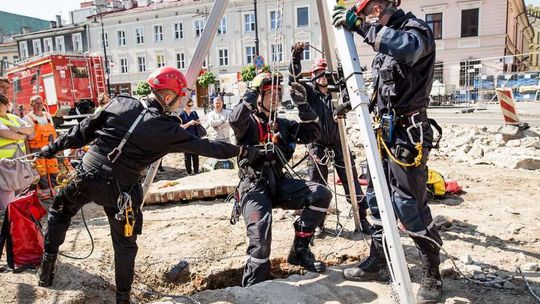 Zbadali studnię przy Bramie Krakowskiej