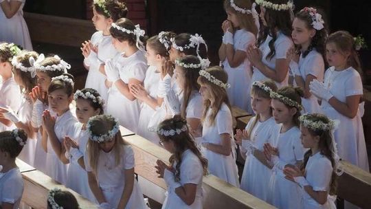 Pierwsza Komunia – Parafia pw. św. Andrzeja Boboli w Lublinie