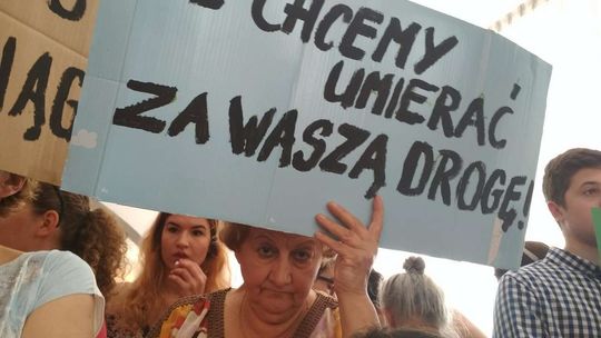 Mieszkańcy na sesji Rady Miasta