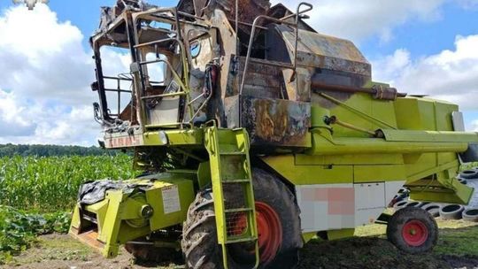 Ojciec podpalił kombajn synowi