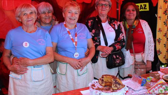 Kobiety z pasją, stoisko sołectwa Skoki-Borowa