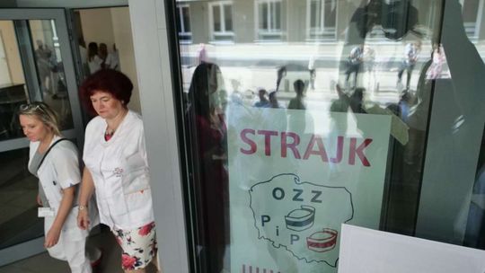 Lublin: Rozpoczął się protest pielęgniarek z SPSK4 Lublin: Rozpoczął się protest pielęgniarek z SPSK4