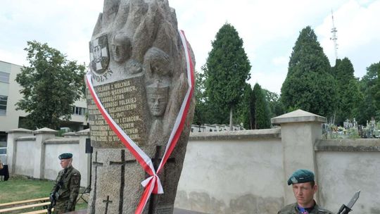 Odsłonięcie pomnika Ofiar Wołynia