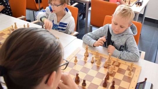 XV Wakacyjny Turniej Szachowy w Lubartowie (2-13 lipca 2018 r.) XV Wakacyjny Turniej Szachowy w Lubartowie (2-13 lipca 2018 r.)