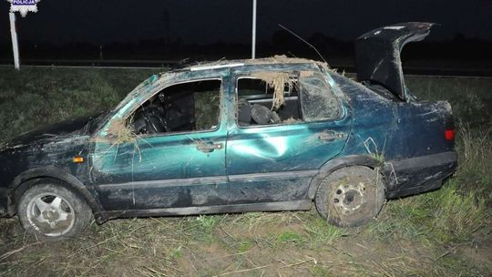 Dachowanie samochodu w Kolonii Trębaczów