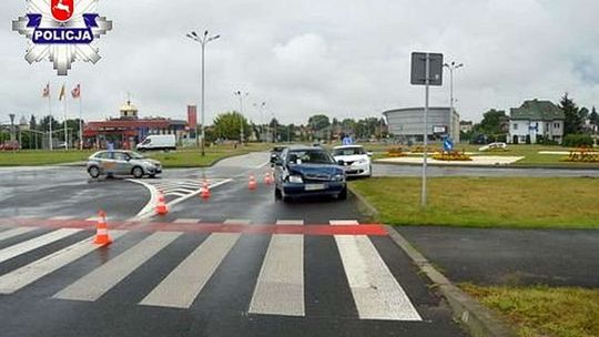 Wypadek na rondzie im. Prymasa Stefana Wyszyńskiego w Zamościu