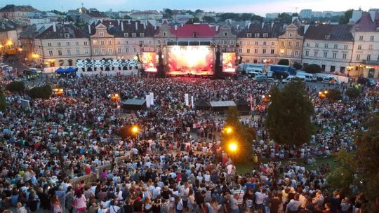 Siła Kobiet. Koncert na placu Zamkowym