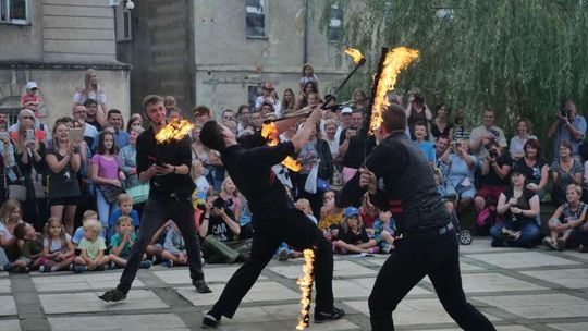 Carnaval Sztukmistrzów 2018: dzień pierwszy