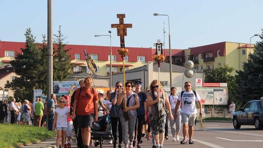 Pielgrzymi z Białej Podlaskiej wyruszyli do Częstochowy Pielgrzymi z Białej Podlaskiej wyruszyli do Częstochowy