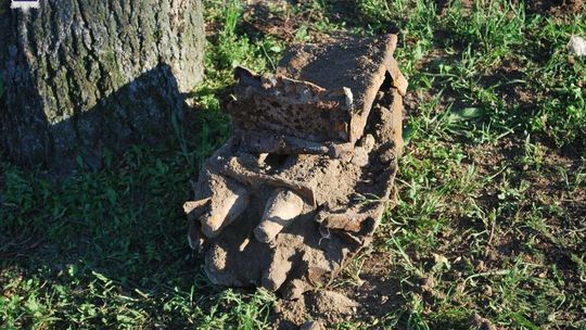 Żerocin: Znaleziono pocisk artyleryjski Żerocin: Znaleziono pocisk artyleryjski