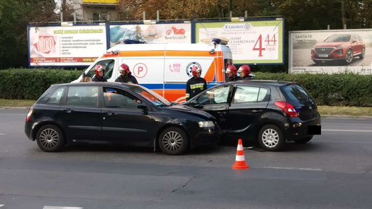 Zderzenie samochodów na ul. Zana
