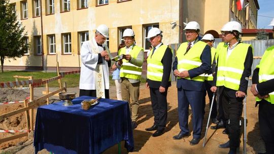 Budowa hali w gminie Międzyrzec Podlaski Budowa hali w gminie Międzyrzec Podlaski