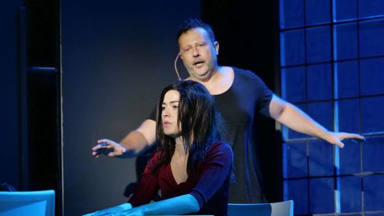 Operę pt Orfeusz i Eurydyka w lubelskim CSK wyreżyserował Mariusz Treliński Operę pt Orfeusz i Eurydyka w lubelskim CSK wyreżyserował Mariusz Treliński