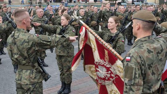 Przysięga terytorialsów na pl. Zamkowym
