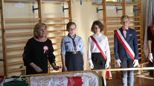Nadanie imienia Szkole Podstawowej w Kalinówce