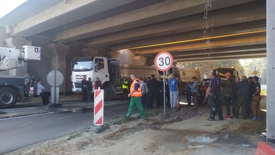 Blokada ronda w Żyrzynie. Podwykonawcy protestują