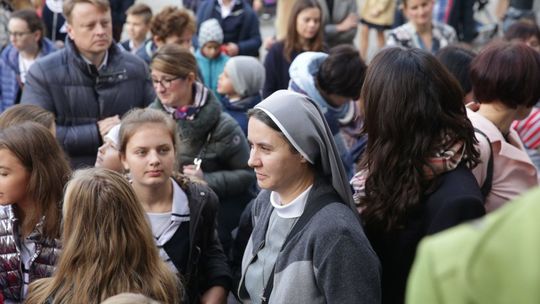 10-cio lecie nowej szkoły Sióstr Urszulanek 