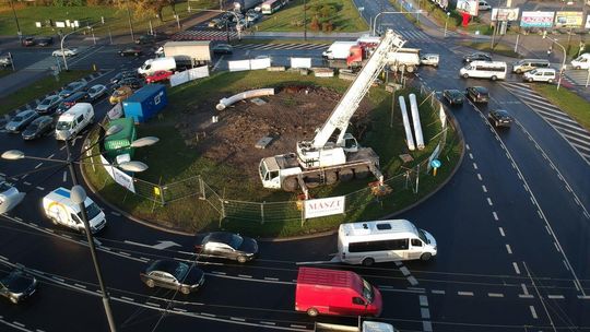 Rusza montaż Masztu Niepodległości w Lublinie Rusza montaż Masztu Niepodległości w Lublinie