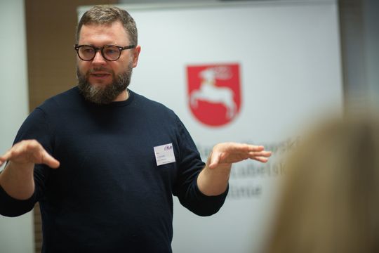 Marek Cieśla, właściciel MIMIGroup, jeden z trenerów podczas NLAB Bootcamp Lubelskie