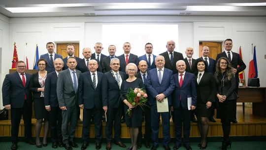 Pierwsza sesja Rady Miasta Zamość. Ślubowanie prezydenta Andrzeja Wnuka