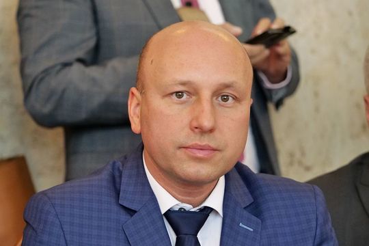 radny Piotr Janczarek