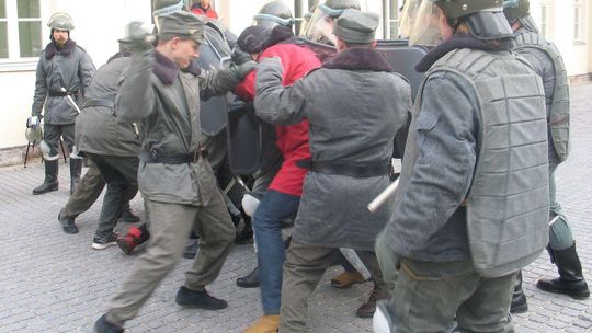 ZOMO rozgoniło demonstrantów