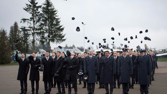 Promocja w Lotniczej Akademii Wojskowej w Dęblinie Promocja w Lotniczej Akademii Wojskowej w Dęblinie
