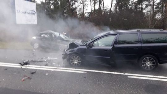 Wypadek na ul. Dęblińskiej. Jedna osoba zginęła
