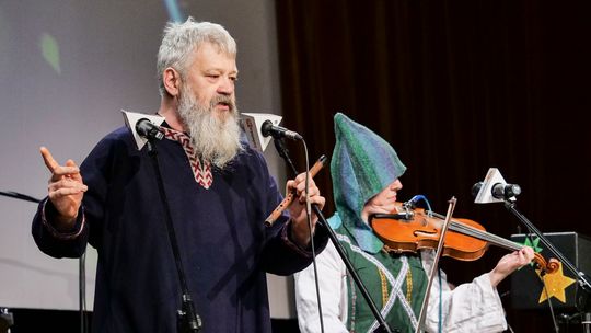 Wieczorek przy mikrofonie