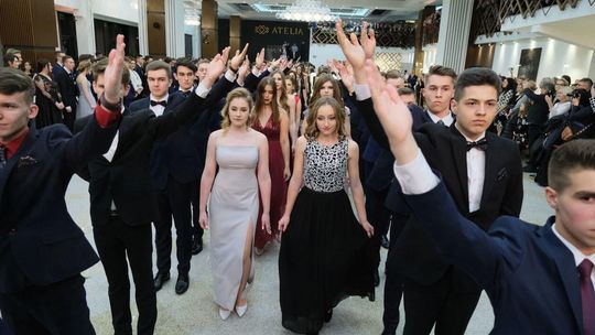 Studniówka 2019: Bal maturzystów II LO w hotelu Atelia Studniówka 2019: Bal maturzystów II LO w hotelu Atelia
