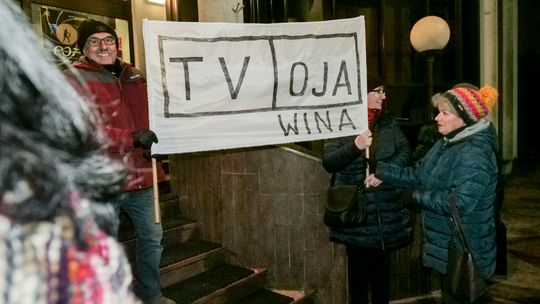Protest KOD w obronie wolnych mediów 