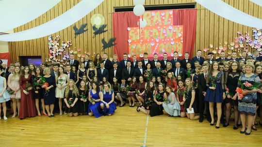 Bal gimnazjalny i ośmioklasistów w SP nr 5