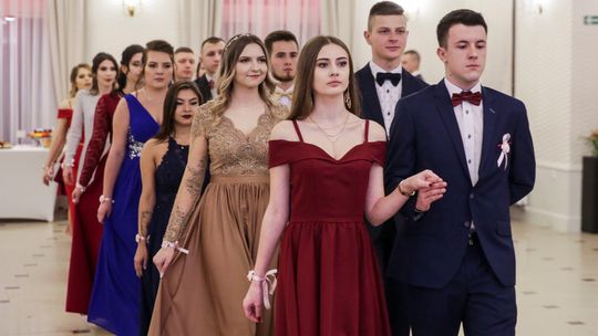 Studniówki 2019. Bal maturzystów VIII Liceum Ogólnokształcącego