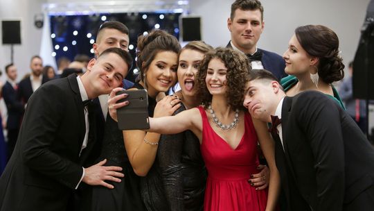 Studniówki 2019. Bal maturzystów Zespołu Szkół Chemicznych i Przemysłu Spożywczego Studniówki 2019. Bal maturzystów Zespołu Szkół Chemicznych i Przemysłu Spożywczego