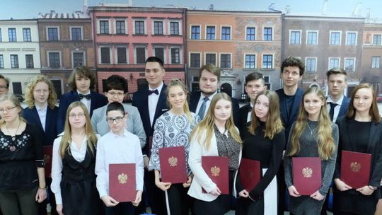 Stypendia dla najlepszych uczniów