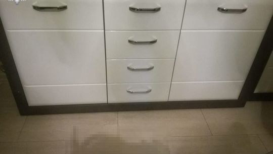 Włamał się do domu znajomego i sprzedał jego meble Włamał się do domu znajomego i sprzedał jego meble