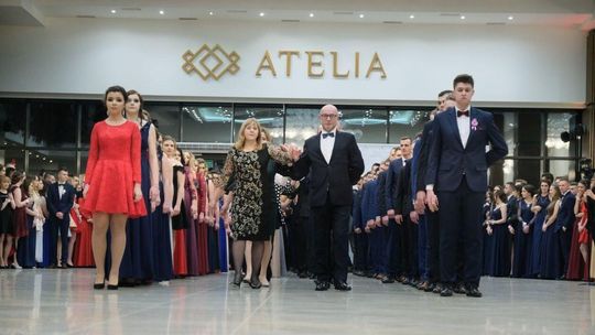 Studniówka 2019: Bal maturzystów ZSE im. A.J. Vetterów w hotelu Atelia Studniówka 2019: Bal maturzystów ZSE im. A.J. Vetterów w hotelu Atelia
