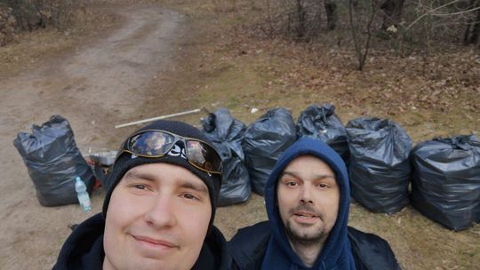 Akcja sprzątania w Poniatowej