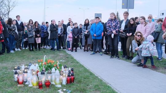 Znicze zamiast świeczek i tortu. Dziś Wiktoria obchodziłaby 13. urodziny