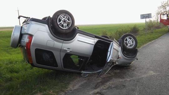 Dachowanie auta w Jedlance Nowej